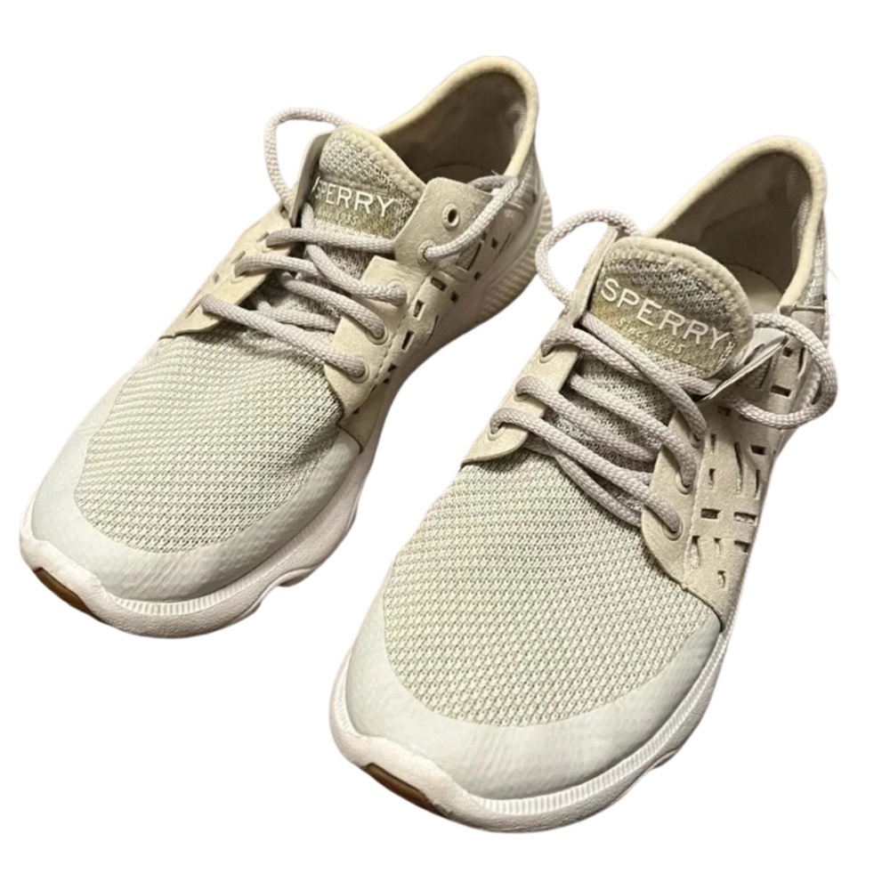 Sperry’s Women's 7 Sea 3-Eye Sneaker